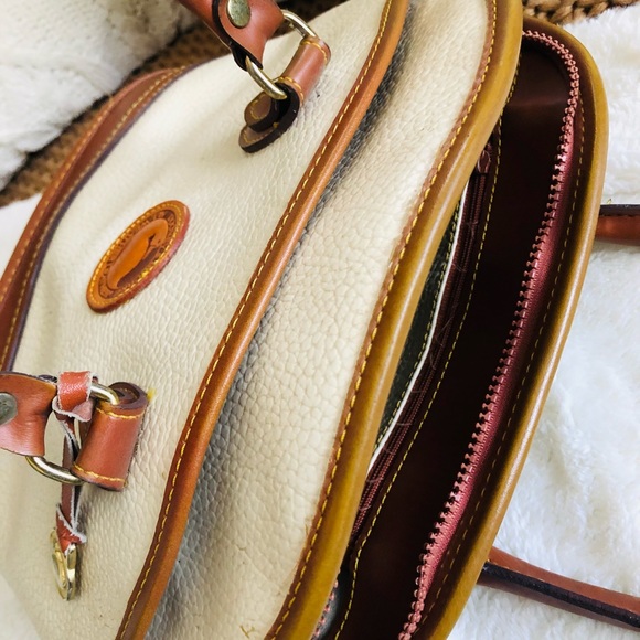 Vintage Dooney and Bourke Domed Satchel, Off White & Tan handbag - Picture 6 of 10